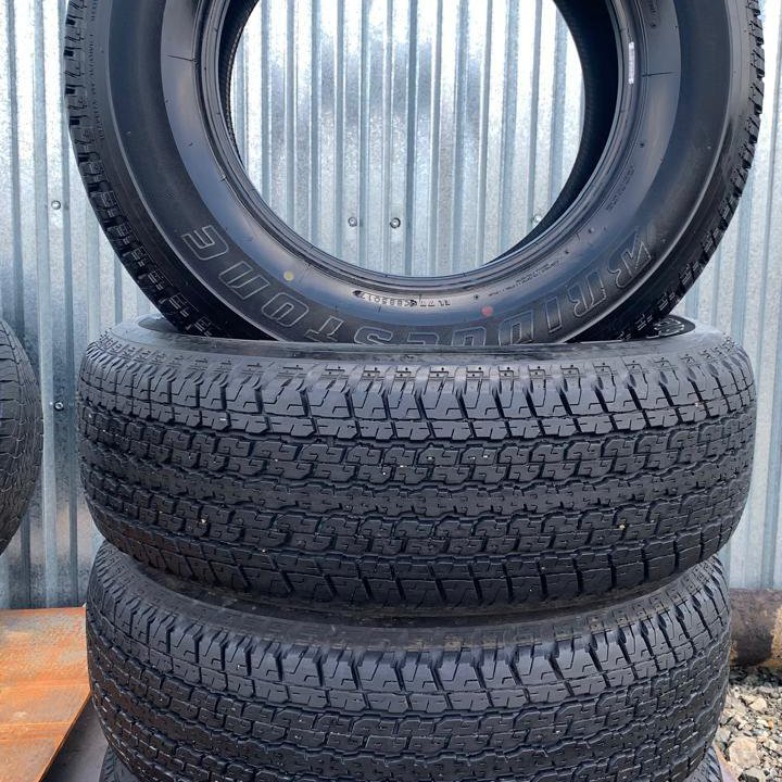 Bridgestone Dueler H/T 265/65 R17 112S