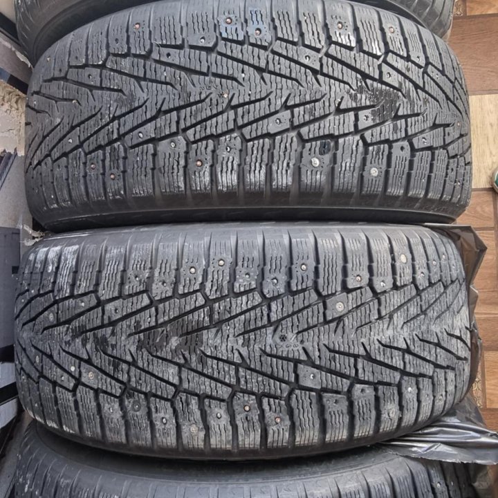 Nokian Tyres Hakkapeliitta 7 SUV 265/45 R21