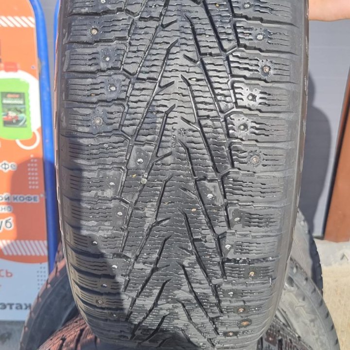 Nokian Tyres Hakkapeliitta 7 SUV 265/45 R21