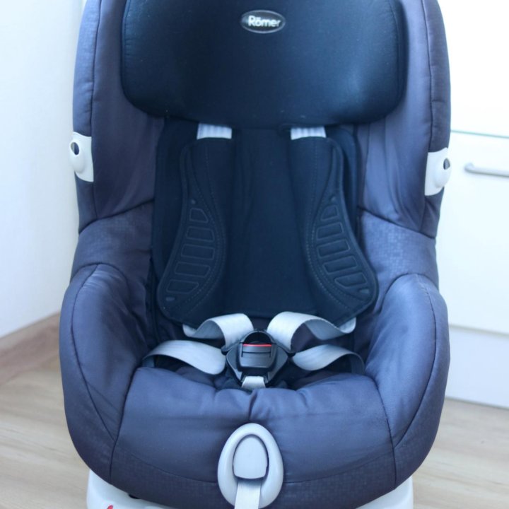 Детское автокресло Britax Romer trifix 9-18 кг