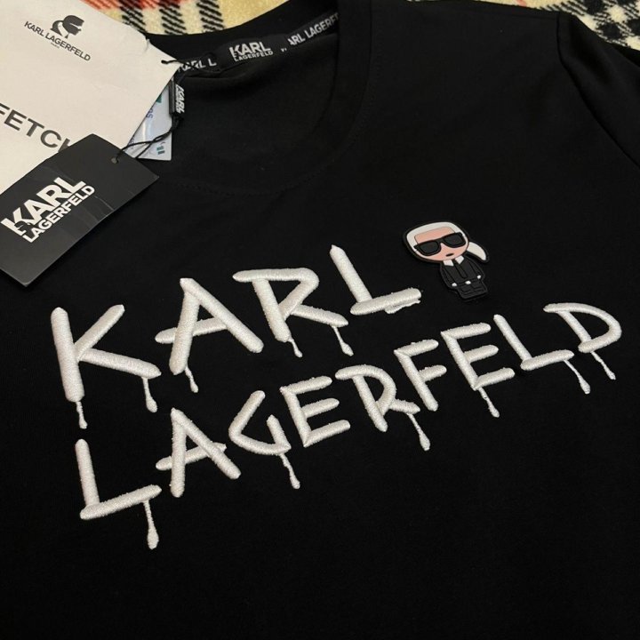 Костюм Karl Lagerfeld