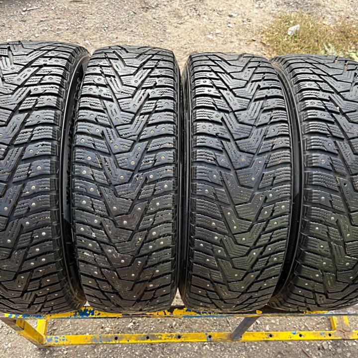 Зима Hankook RS2 195/65 R15 Диски 5x110 D65.1