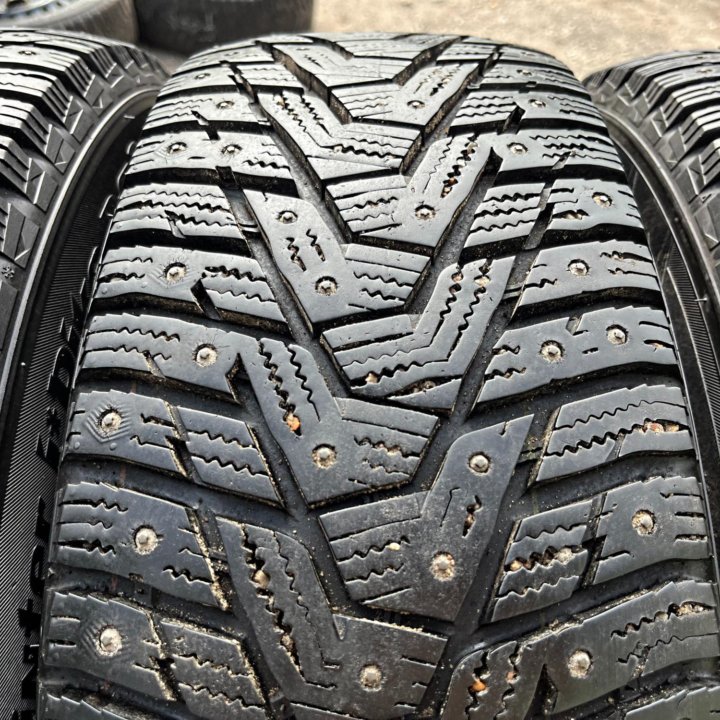 Зима Hankook RS2 195/65 R15 Диски 5x110 D65.1