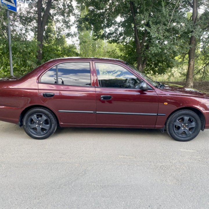 Hyundai Accent, 2008