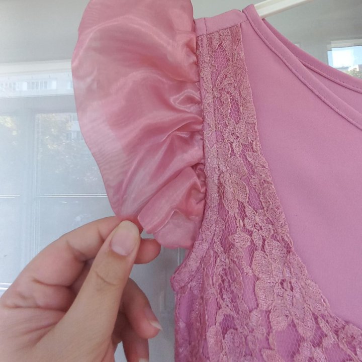 Нарядное платье для девочки