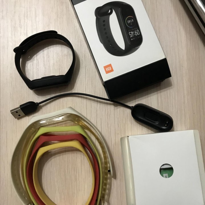 Xiaomi mi band 4