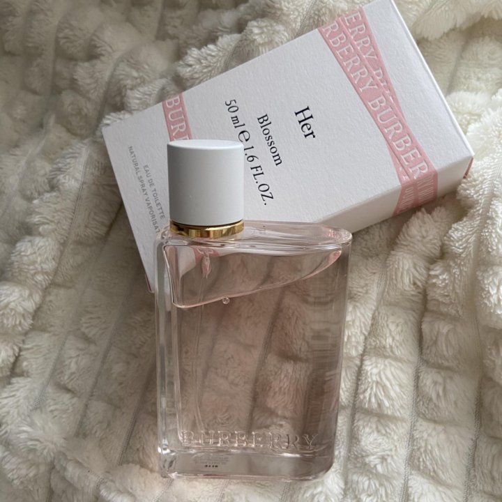 Парфюмерная вода Burberry Her Blossom