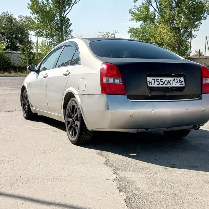 Nissan Primera, 2001