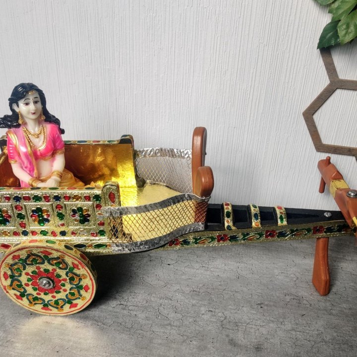 Телега с индийской девушкой, Индия