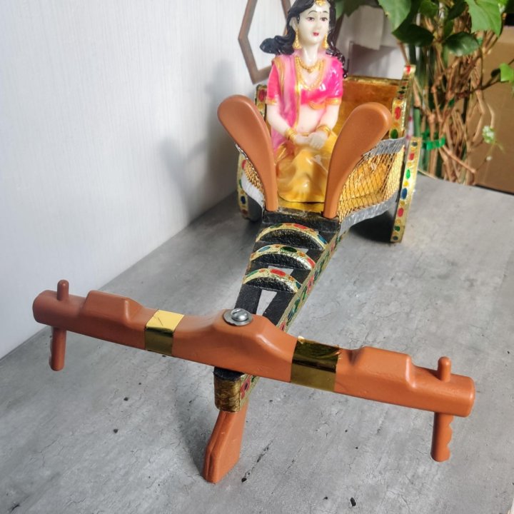 Телега с индийской девушкой, Индия