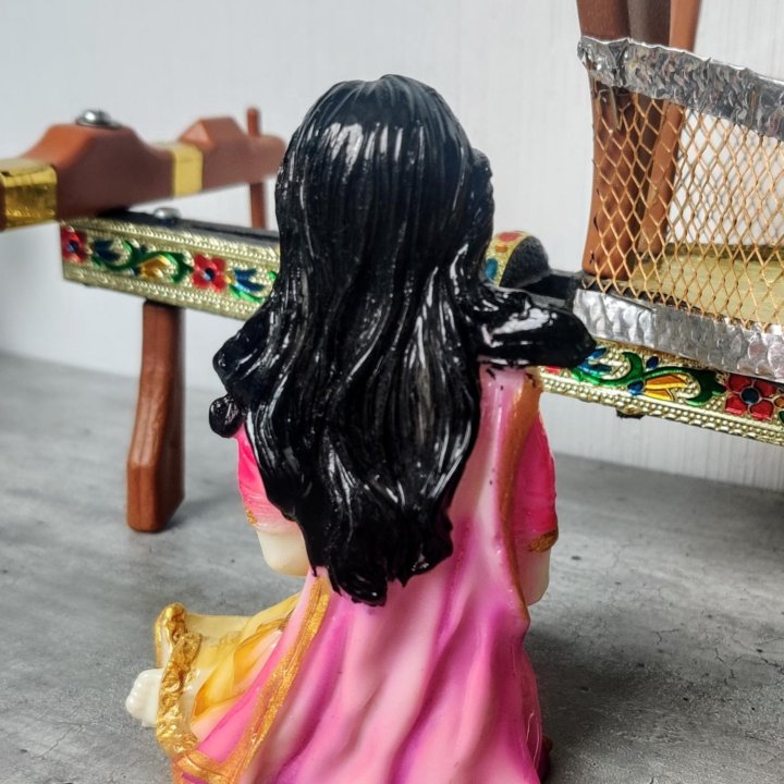 Телега с индийской девушкой, Индия