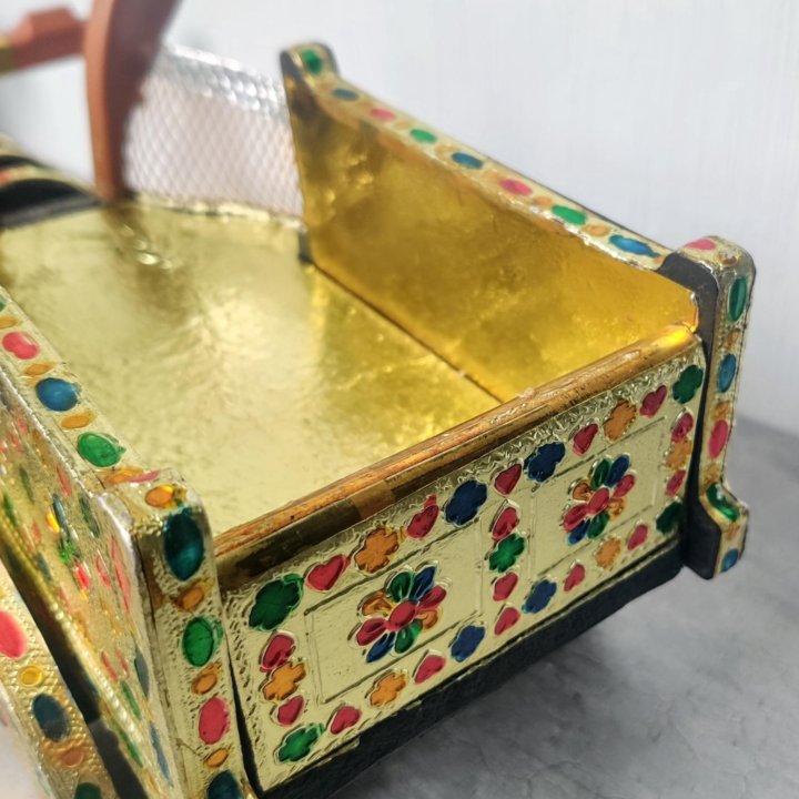 Телега с индийской девушкой, Индия