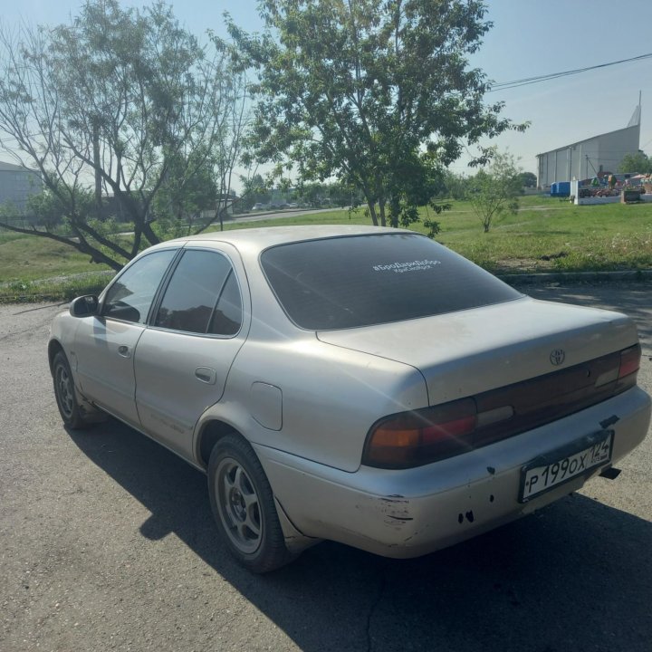 Toyota Sprinter, 1993