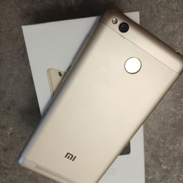 Смартфон Xiaomi