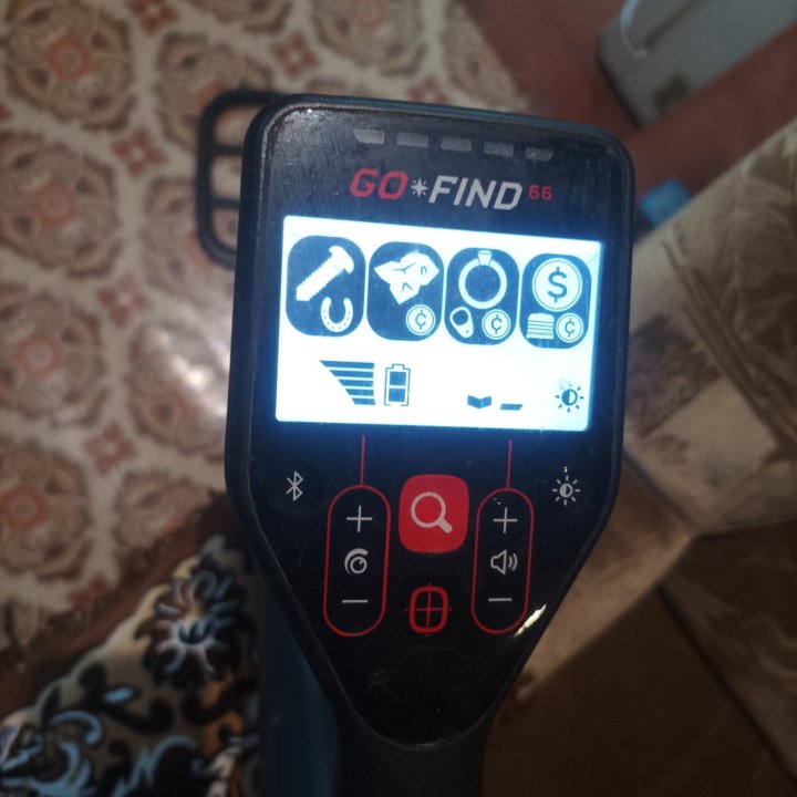 Металлоискатель Minelab Go Find 66