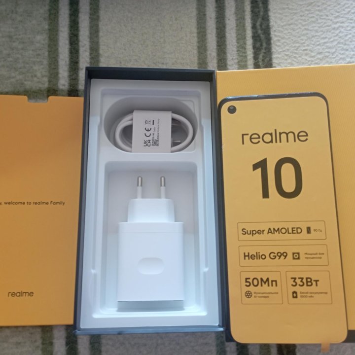 Realme 10 4/128 новый