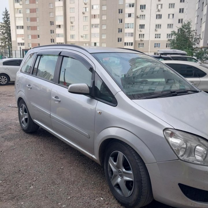 Opel Zafira, 2008