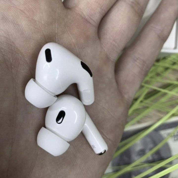 Наушники Apple AirPods Pro 