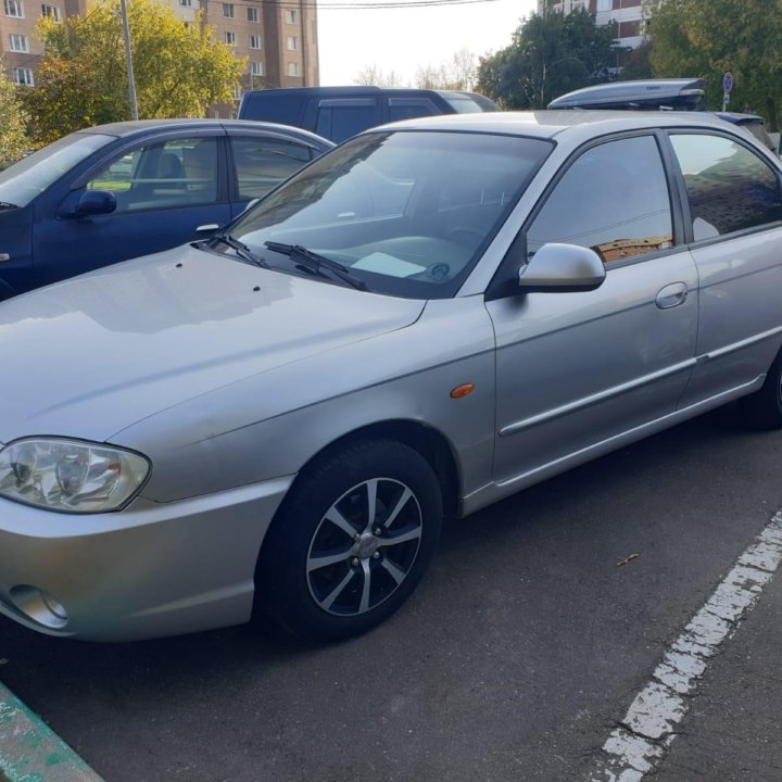 Kia Spectra, 2008