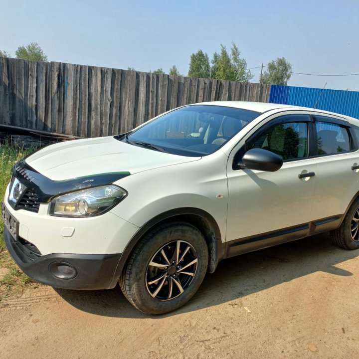 Nissan Qashqai, 2011