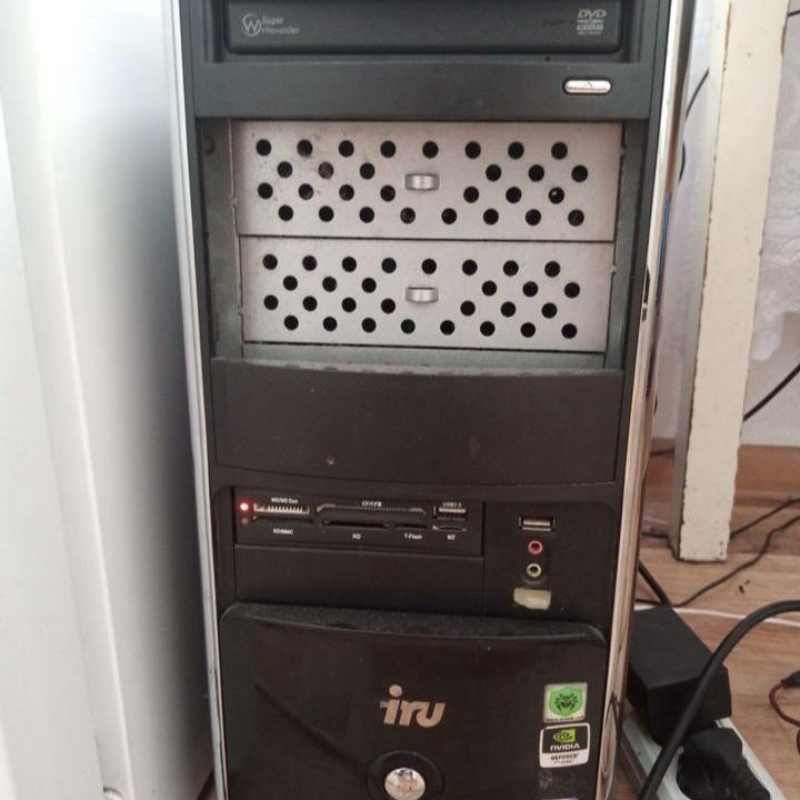 Компьютер