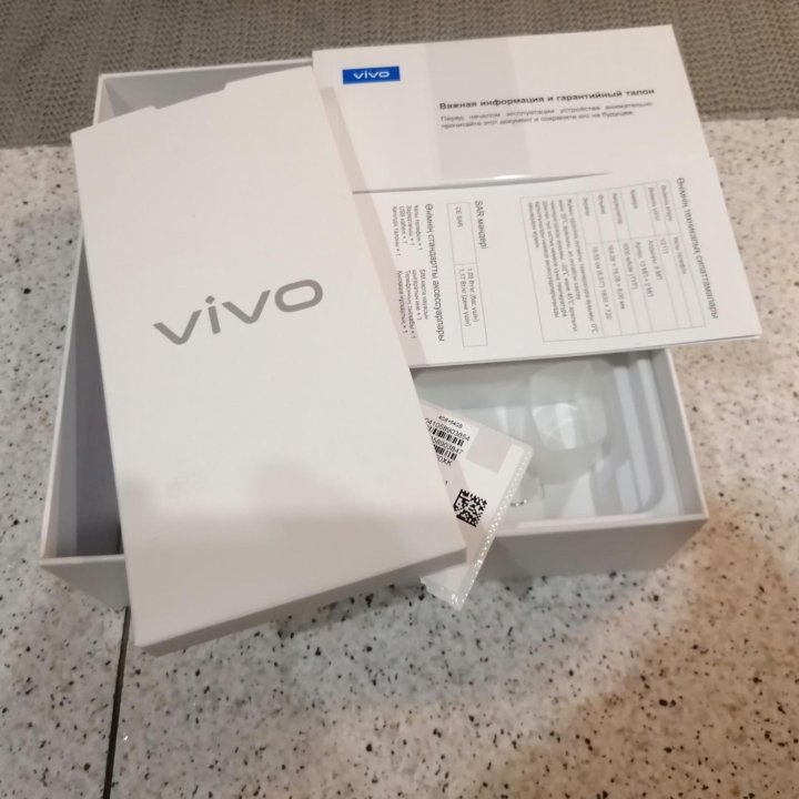 VIVO Y21