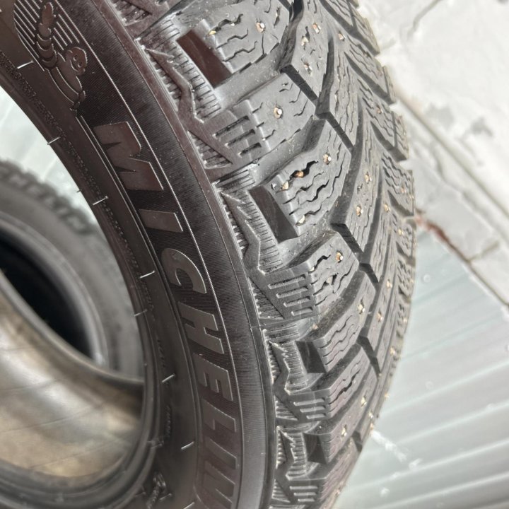 Michelin x-ice North 4