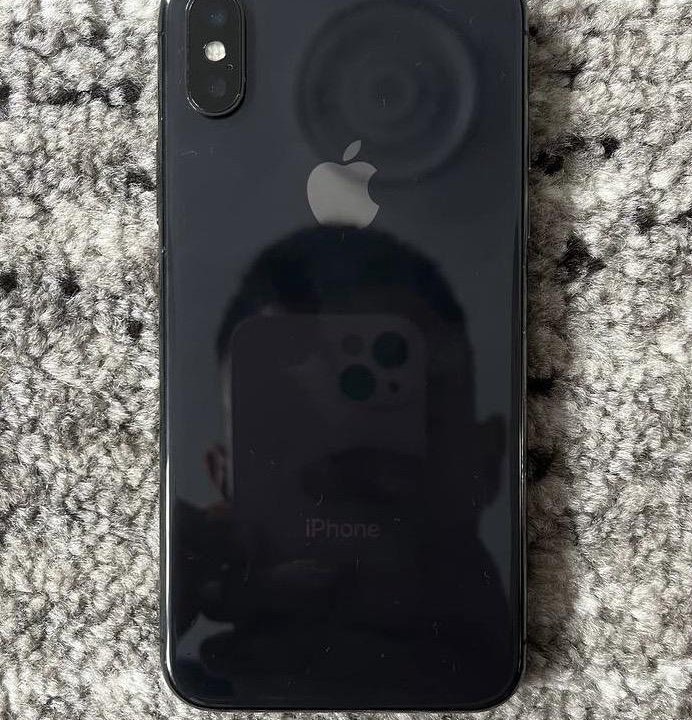iPhone X