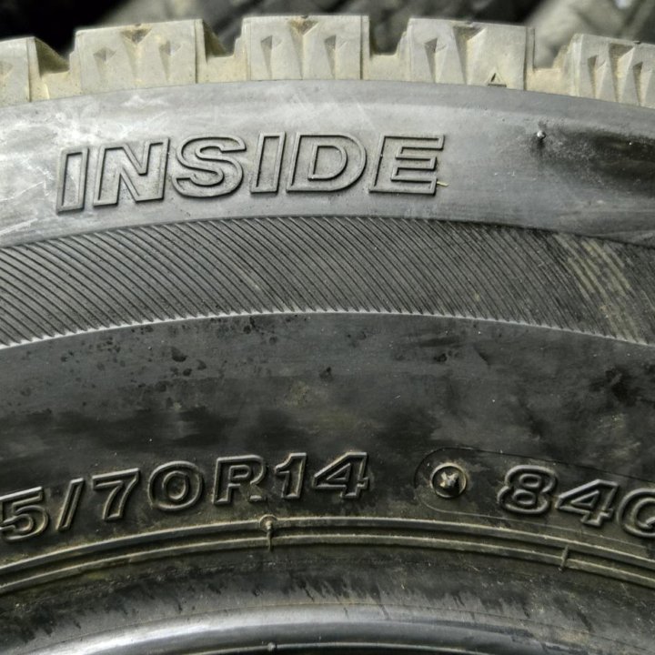 175/70/14 Bridgestone VRX 2 (2017 год).