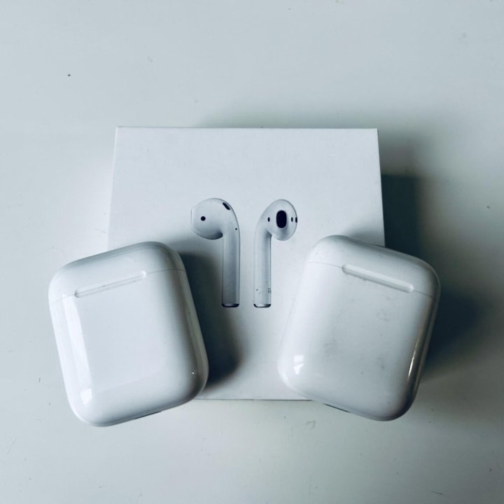 Apple AirPods 2 шт.