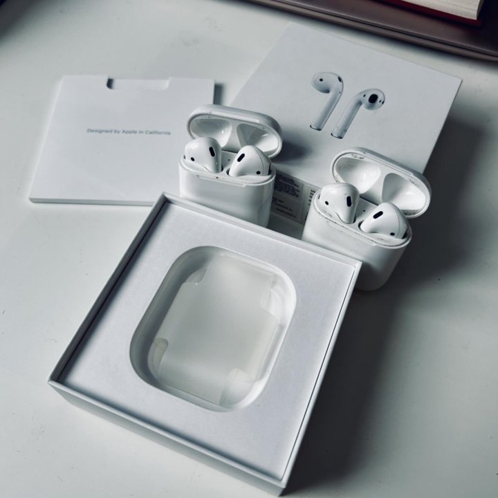 Apple AirPods 2 шт.