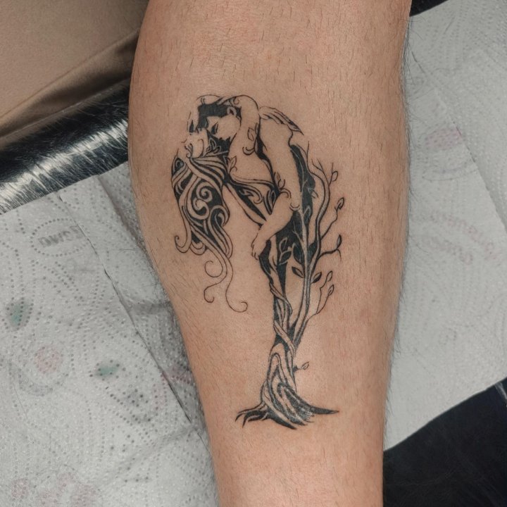 Тату-мастер