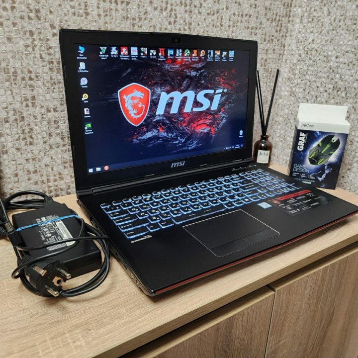 Игровой Ноутбук MSI i5,GTX965m 4Gb,ОЗУ12Gb,SSD,IPS