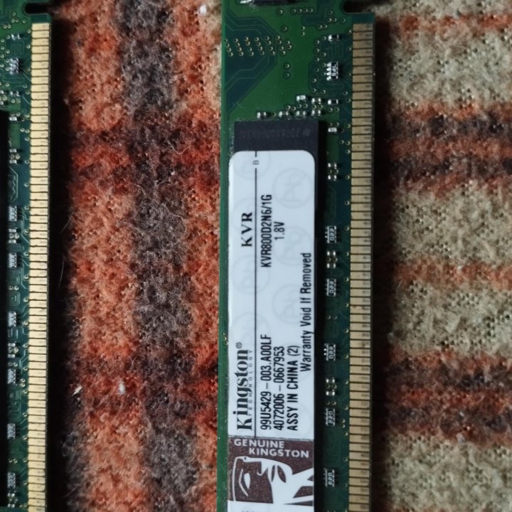 Оперативная память Kingston 1 гб DDR2