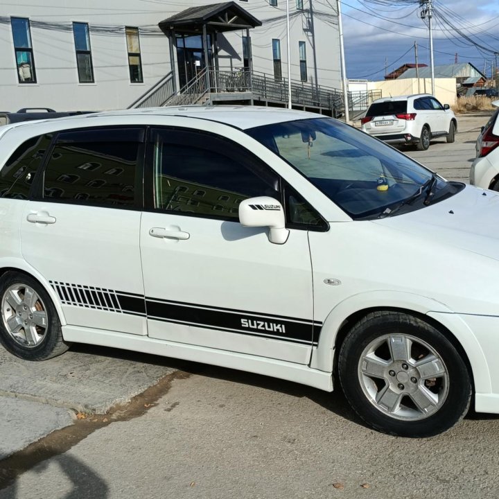 Suzuki Aerio, 2002