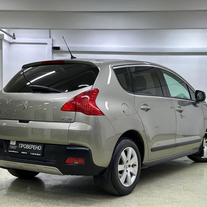 Peugeot 3008, 2012