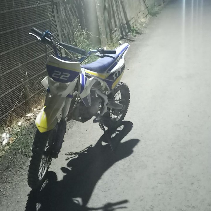 Питбайк Motoland xt 125