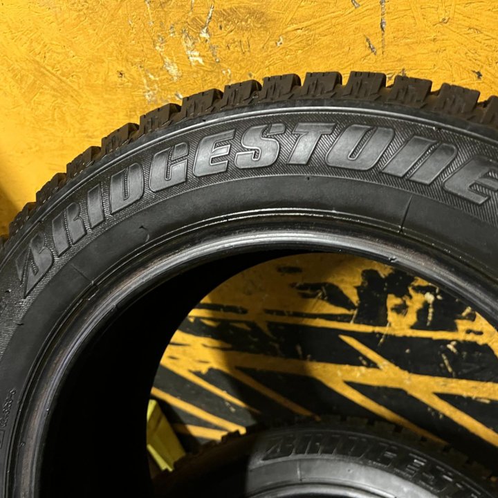 Зимние шины Bridgestone Ice Cruiser 7000 R14