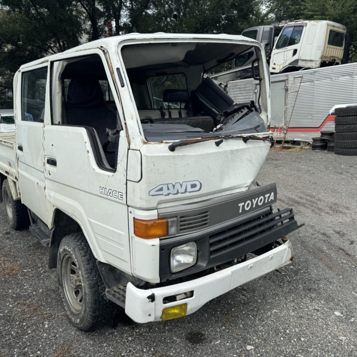 T.Hiace 93г,4вд,2L после ДТП.