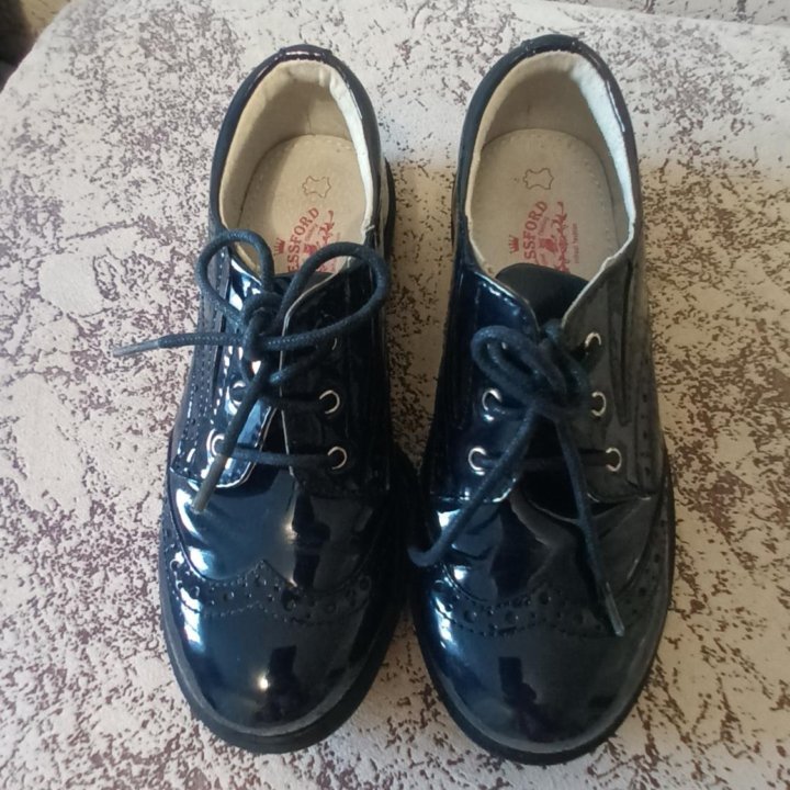 Ботинки оксфорды для девочки лак кожа