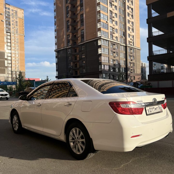 Toyota Camry, 2012