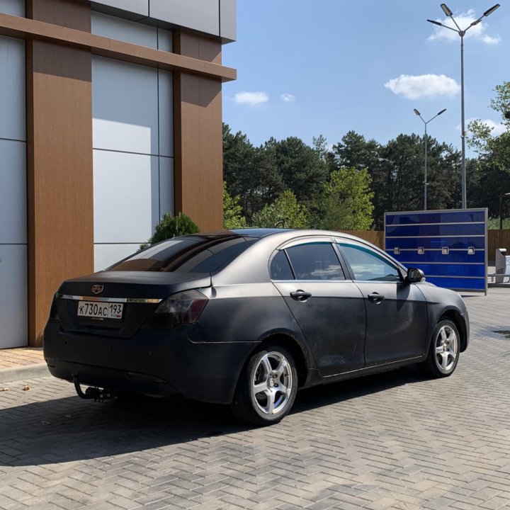 Geely Emgrand EC7, 2013