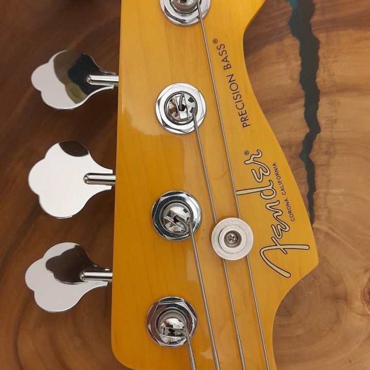 Бас-гитара Fender Precision Bass 2023 USA