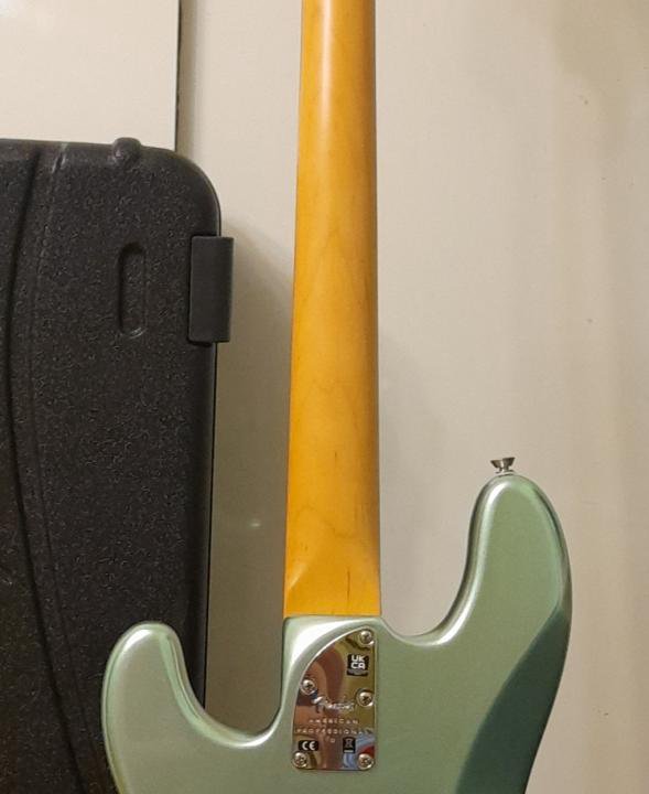 Бас-гитара Fender Precision Bass 2023 USA