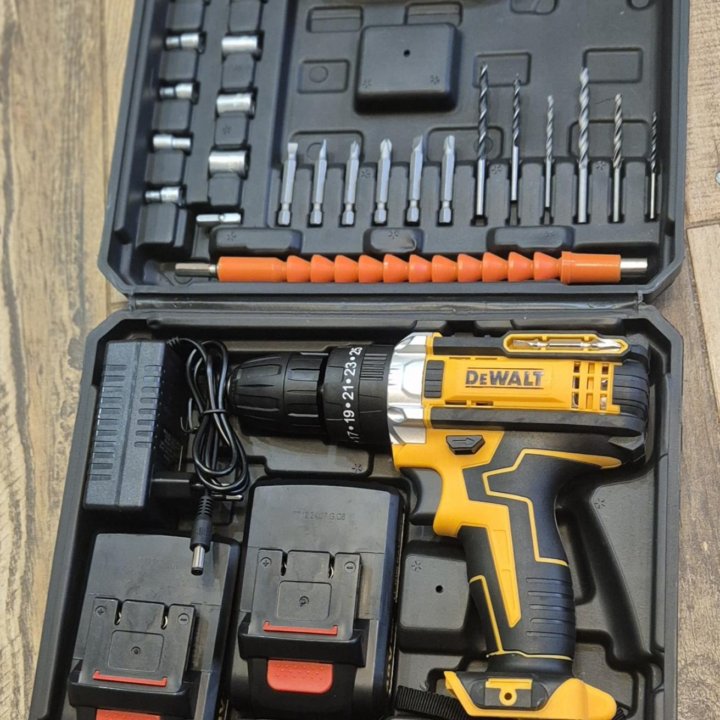 Дрель шуруповерт Dewalt gsr48v