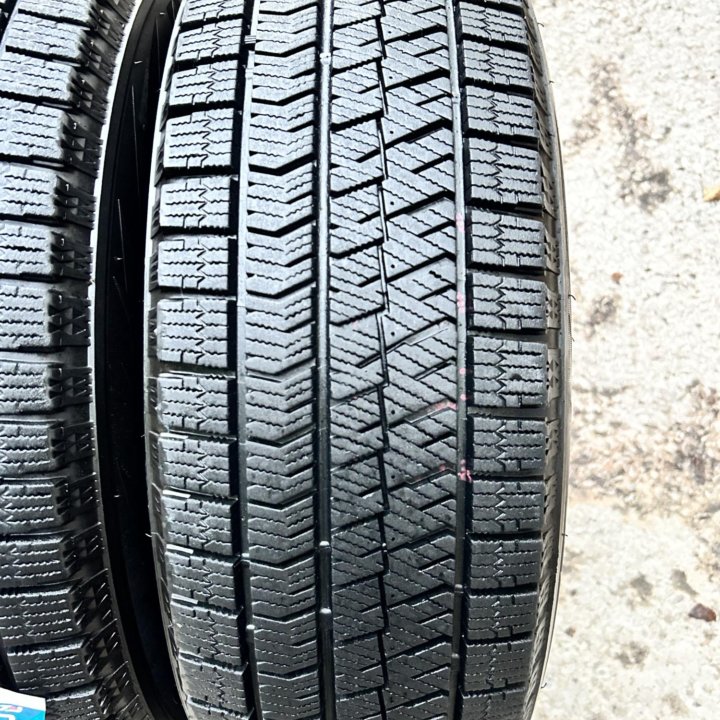 Bridgestone Blizzak VRX 2 195/65 R15 б/п