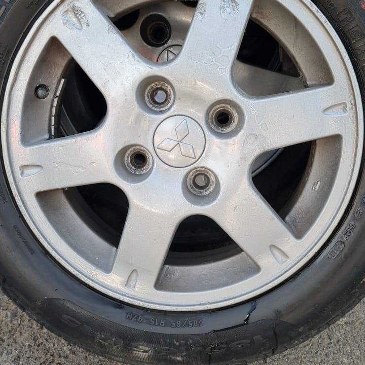 Диски кованые б-у Mitsubishi R15 4x114.3 4-2-1шт