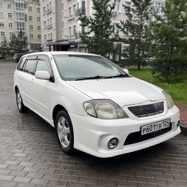 Toyota Corolla, 2001