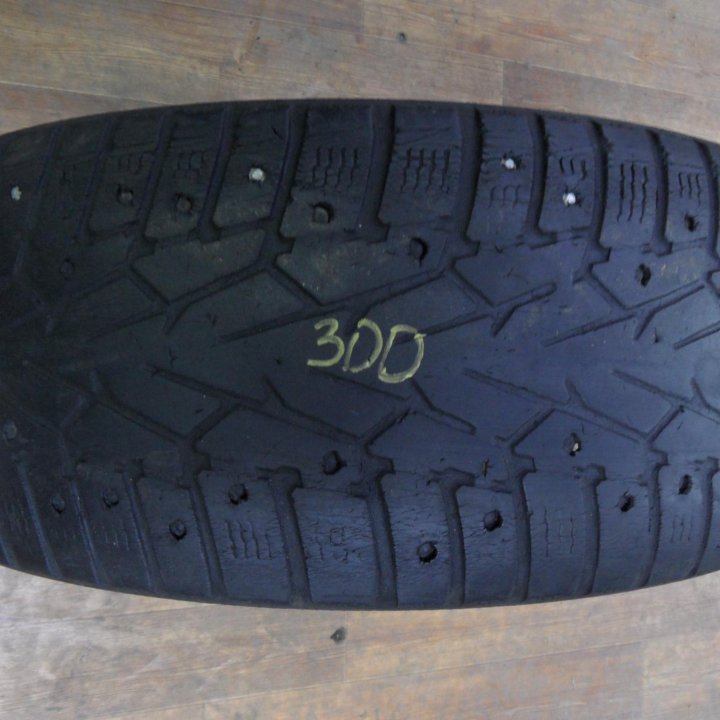 Nokian Hakkapeliitta 7 215/65 R16