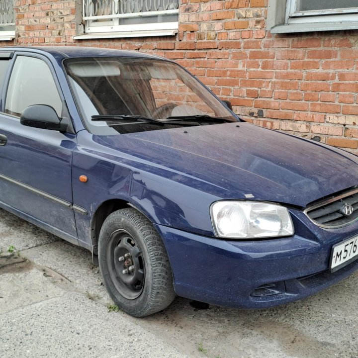 Hyundai Accent, 2004